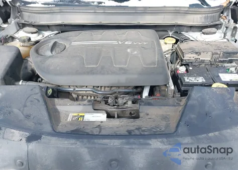 2017 Jeep Cherokee Latitude 4X4 z USA, uszkodzony, nr VIN 1C4PJMCS4HW614669